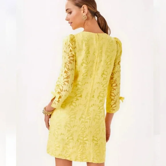NWT Lilly Pulitzer Kavianna Dress Color: Finch Yellow Stacked Palm Burnout SZ 10 - Picture 3 of 11